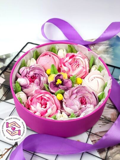 Цветы из зефира подарок "Пупсик"